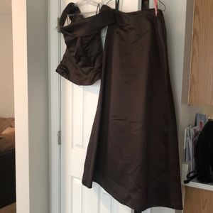 Ladies dark brown formal 2 piece gown. Size 10.